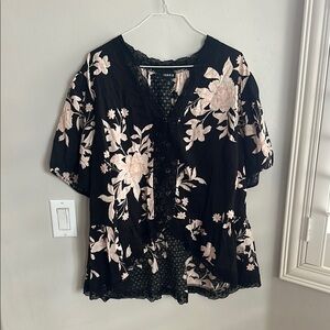 Torrid Black Floral Women's Top